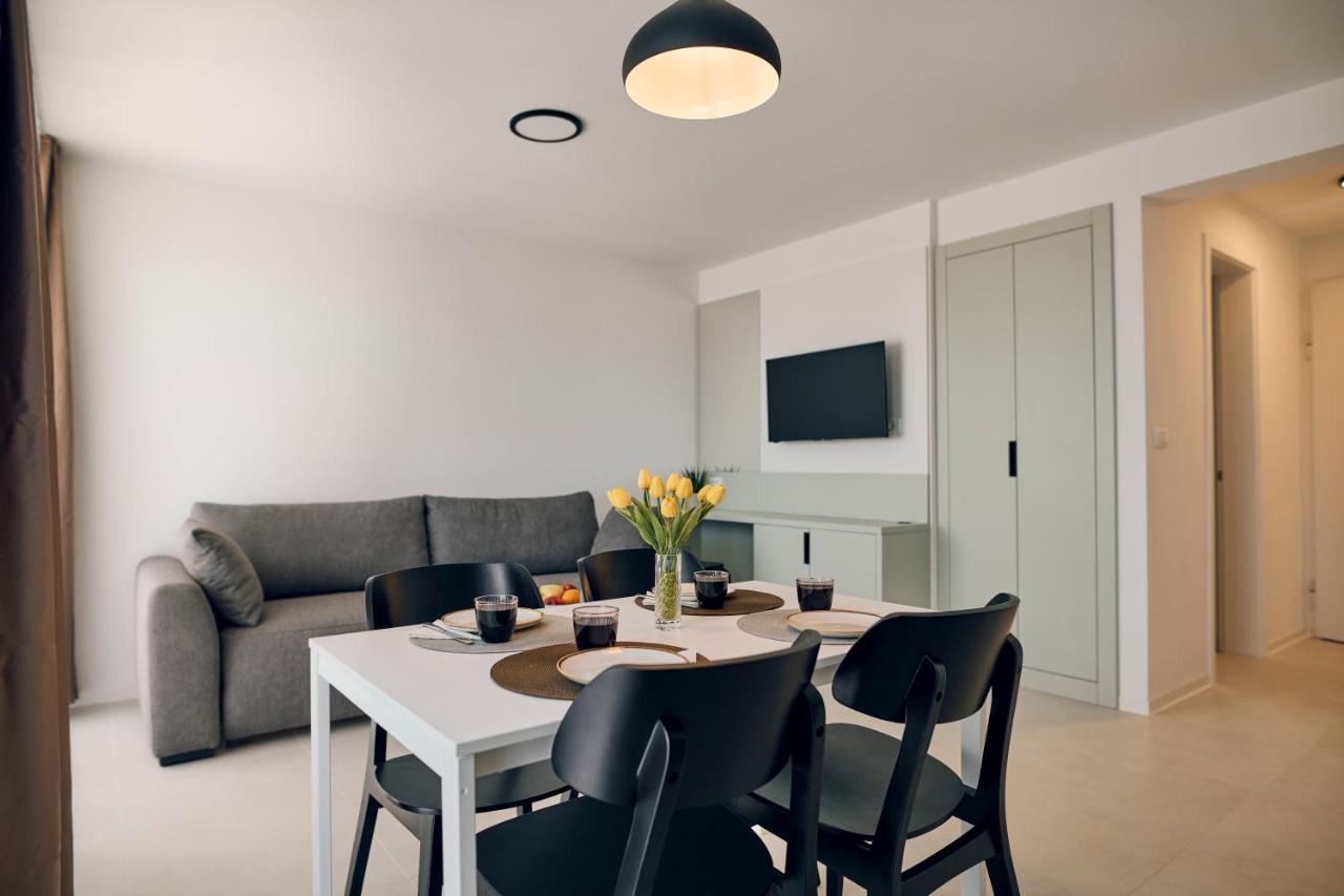 Malinska Green Apartments Bagian luar foto
