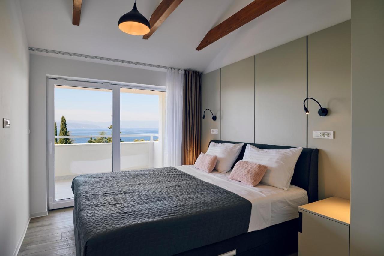 Malinska Green Apartments Bagian luar foto